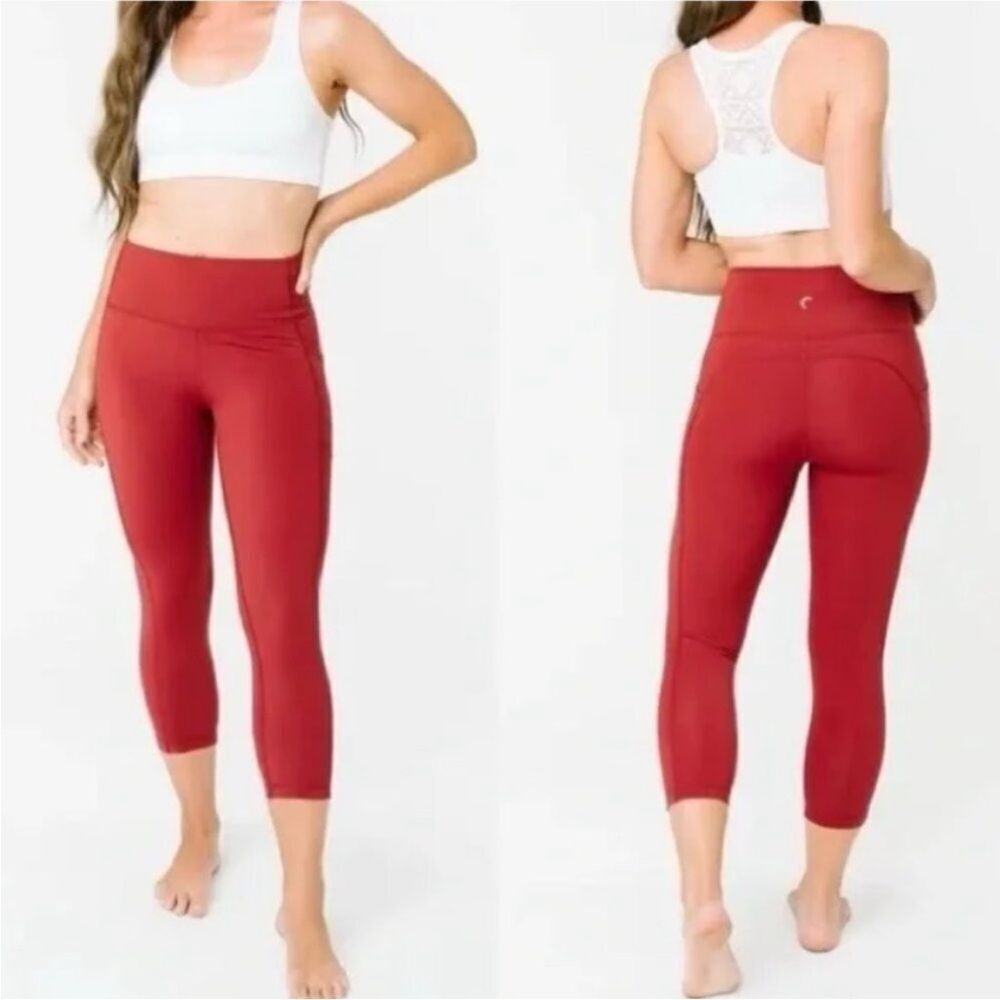 WOMENS SMALL ZYIA ACTIVE LEGGINGS CROPS
